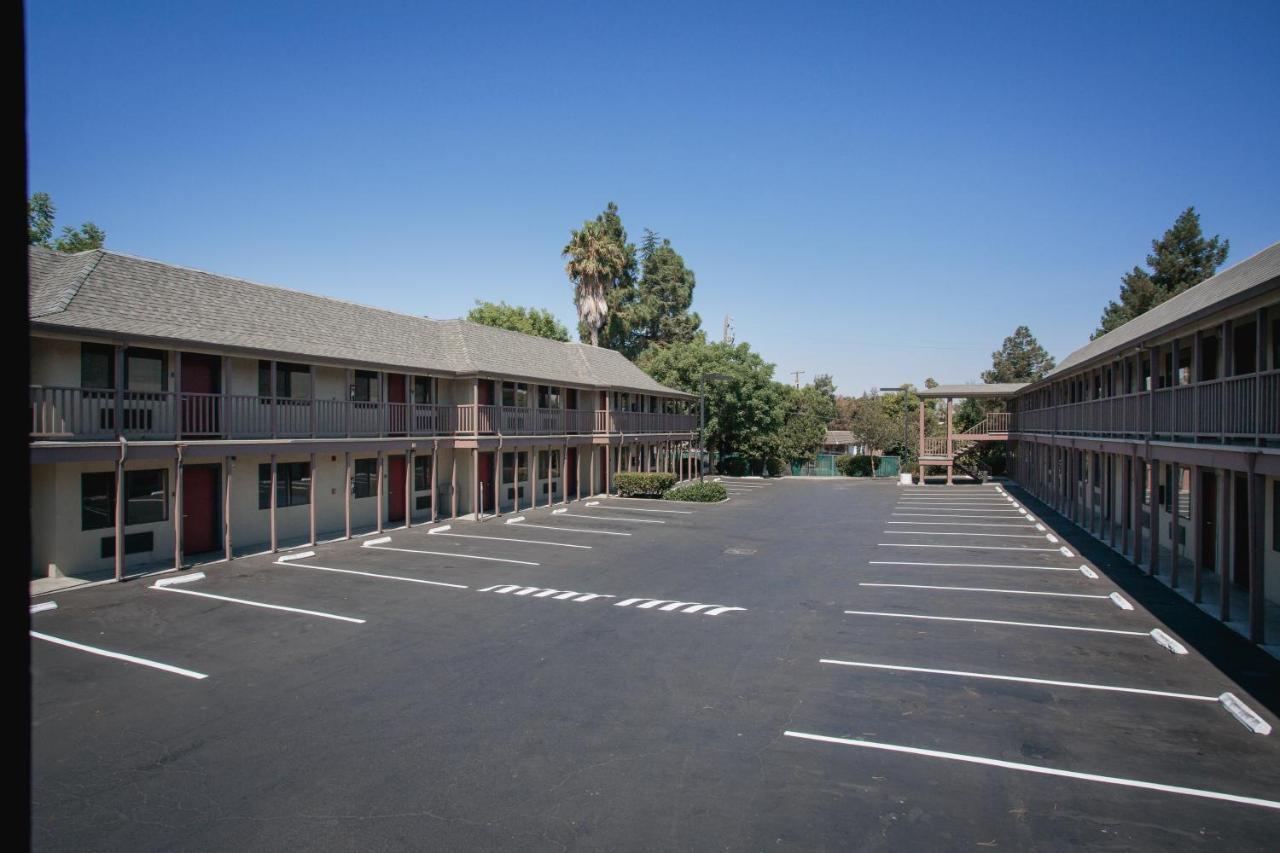 Alura Inn San Jose Exterior photo