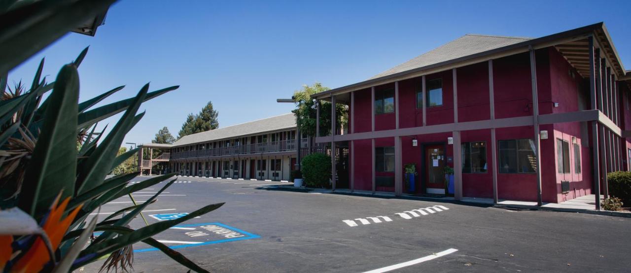 Alura Inn San Jose Exterior photo
