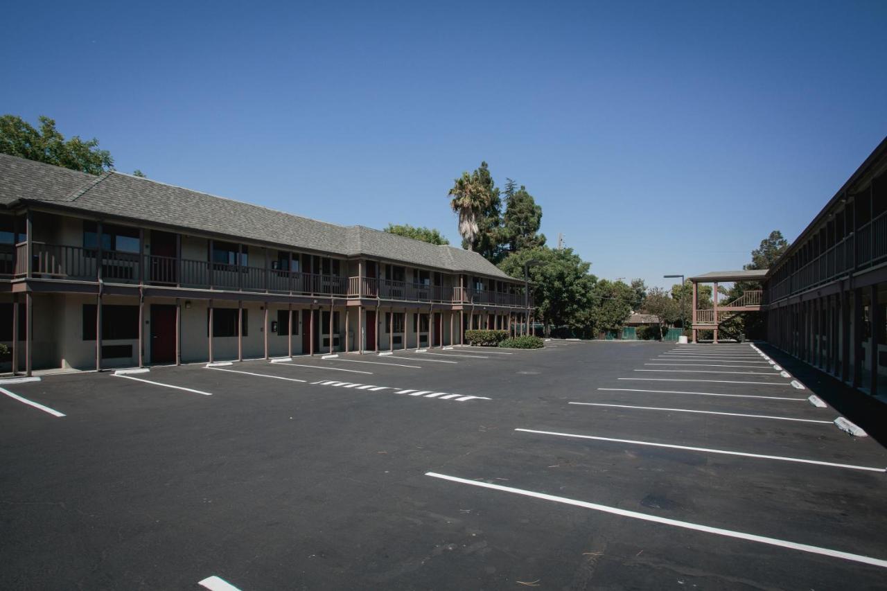 Alura Inn San Jose Exterior photo